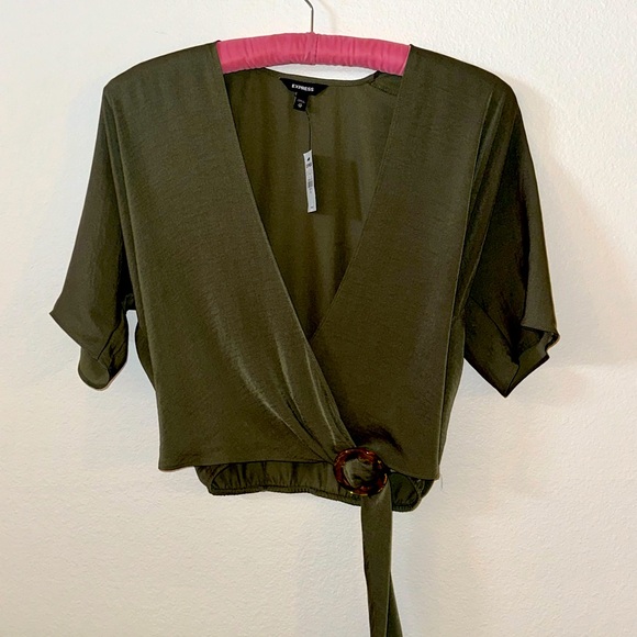 Express Blouse Crop Blouse in Olive Size XS - Picture 1 of 6